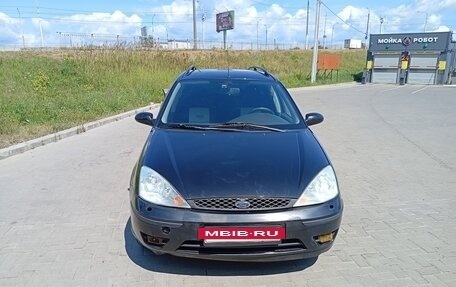 Ford Focus IV, 2001 год, 325 000 рублей, 2 фотография