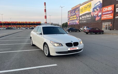 BMW 5 серия, 2009 год, 1 350 000 рублей, 14 фотография