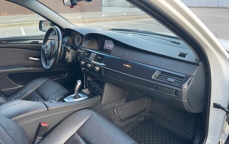 BMW 5 серия, 2009 год, 1 350 000 рублей, 19 фотография
