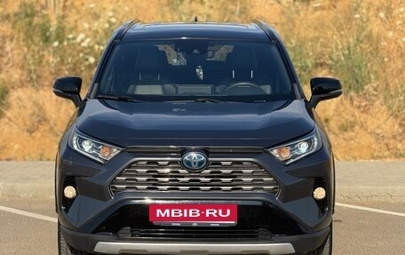 Toyota RAV4, 2021 год, 3 250 000 рублей, 8 фотография