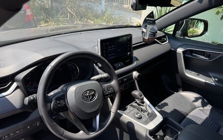 Toyota RAV4, 2021 год, 3 250 000 рублей, 11 фотография