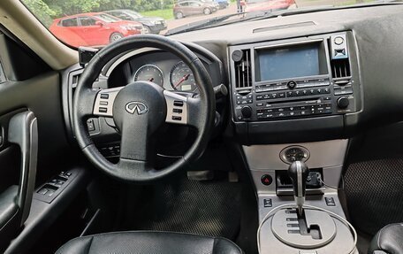 Infiniti FX I, 2005 год, 850 000 рублей, 9 фотография