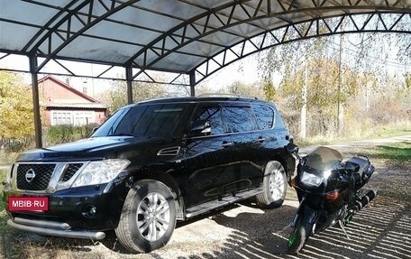Nissan Patrol, 2011 год, 1 500 000 рублей, 2 фотография