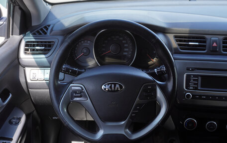KIA Rio III рестайлинг, 2017 год, 1 033 000 рублей, 12 фотография