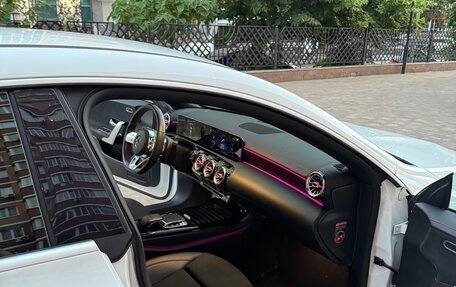 Mercedes-Benz CLA, 2019 год, 3 150 000 рублей, 16 фотография