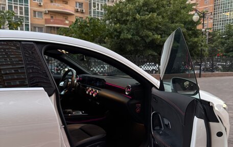 Mercedes-Benz CLA, 2019 год, 3 150 000 рублей, 30 фотография