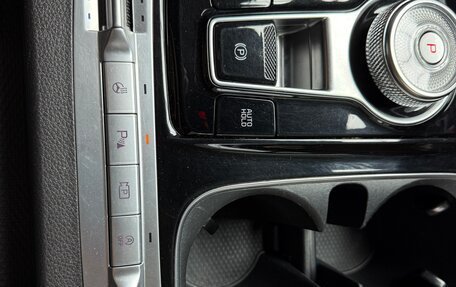 KIA Carnival, 2020 год, 3 110 000 рублей, 30 фотография