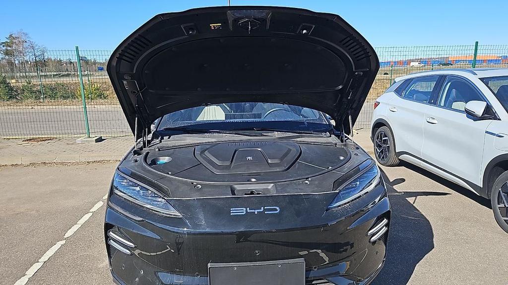 BYD Song, 2023 год, 3 195 000 рублей, 4 фотография