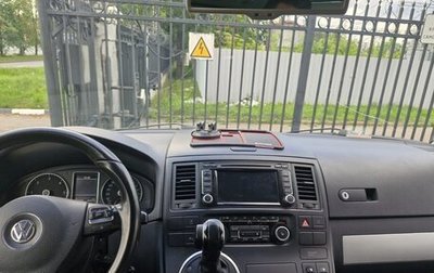Volkswagen Multivan T5, 2013 год, 2 380 000 рублей, 1 фотография
