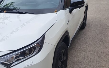 Toyota RAV4, 2019 год, 3 800 000 рублей, 31 фотография