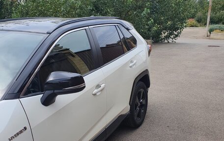 Toyota RAV4, 2019 год, 3 800 000 рублей, 35 фотография
