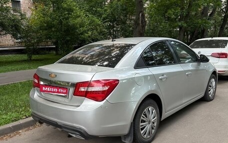 Chevrolet Cruze II, 2011 год, 650 000 рублей, 10 фотография