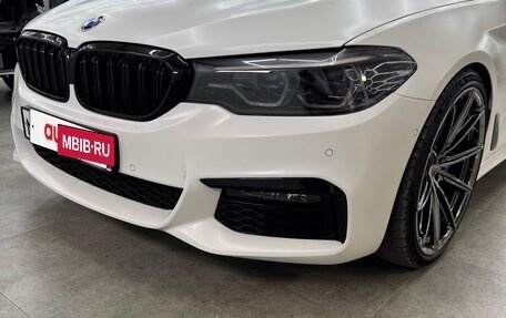 BMW 5 серия, 2019 год, 4 500 000 рублей, 6 фотография
