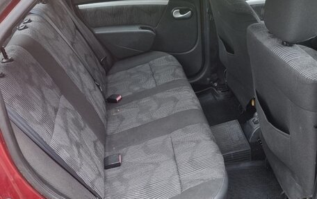 Renault Logan I, 2011 год, 380 000 рублей, 8 фотография