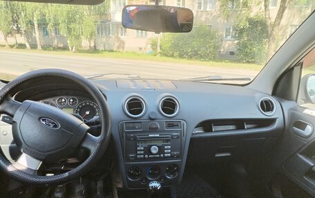 Ford Fusion I, 2010 год, 550 000 рублей, 5 фотография