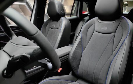 Volkswagen Tiguan, 2024 год, 4 850 000 рублей, 12 фотография