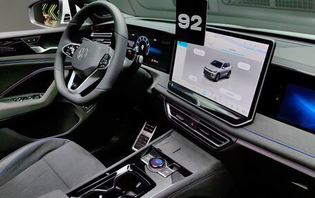 Volkswagen Tiguan, 2024 год, 4 850 000 рублей, 22 фотография