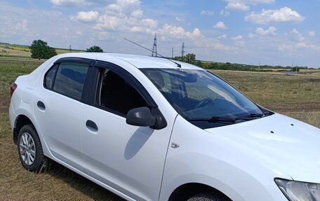 Renault Logan II, 2016 год, 485 000 рублей, 4 фотография