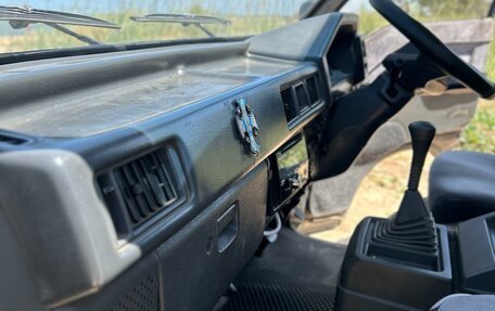 Mitsubishi Delica III, 1990 год, 630 000 рублей, 16 фотография
