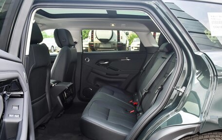 Land Rover Range Rover Evoque II, 2024 год, 4 200 000 рублей, 11 фотография