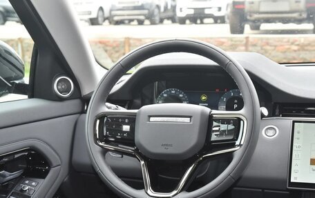 Land Rover Range Rover Evoque II, 2024 год, 4 200 000 рублей, 14 фотография