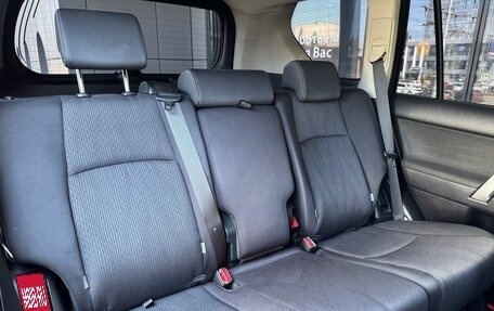 Toyota Land Cruiser Prado 150 рестайлинг 2, 2015 год, 2 950 000 рублей, 17 фотография