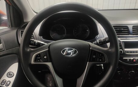 Hyundai Solaris II рестайлинг, 2015 год, 870 000 рублей, 7 фотография