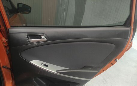 Hyundai Solaris II рестайлинг, 2015 год, 870 000 рублей, 16 фотография