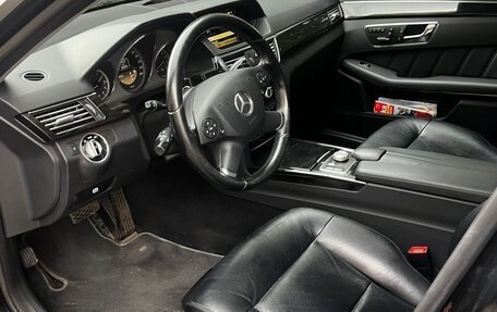 Mercedes-Benz E-Класс, 2011 год, 1 500 000 рублей, 7 фотография
