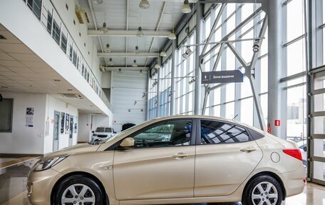 Hyundai Solaris II рестайлинг, 2011 год, 798 000 рублей, 4 фотография
