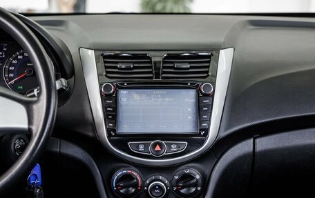 Hyundai Solaris II рестайлинг, 2011 год, 798 000 рублей, 22 фотография