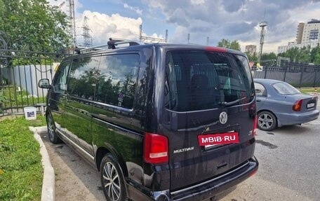 Volkswagen Multivan T5, 2013 год, 2 380 000 рублей, 12 фотография