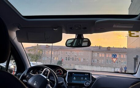 Peugeot 208 II, 2012 год, 960 000 рублей, 5 фотография