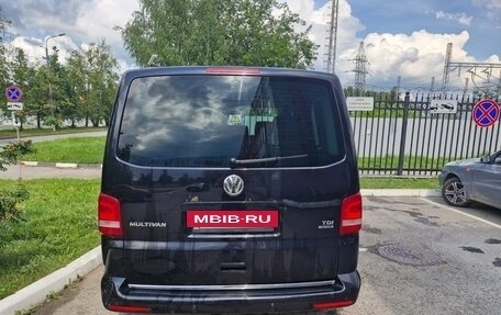 Volkswagen Multivan T5, 2013 год, 2 380 000 рублей, 9 фотография