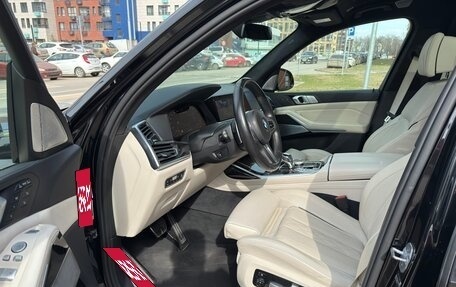BMW X7, 2019 год, 7 950 000 рублей, 9 фотография