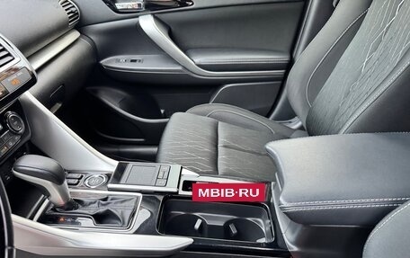 Mitsubishi Eclipse Cross, 2018 год, 1 750 000 рублей, 14 фотография