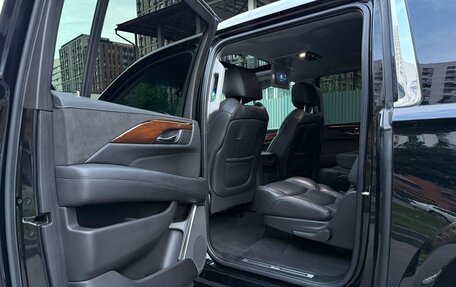 Cadillac Escalade IV, 2019 год, 5 900 000 рублей, 16 фотография