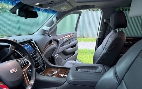 Cadillac Escalade IV, 2019 год, 5 900 000 рублей, 21 фотография
