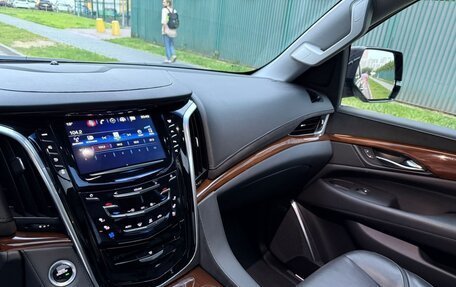 Cadillac Escalade IV, 2019 год, 5 900 000 рублей, 25 фотография