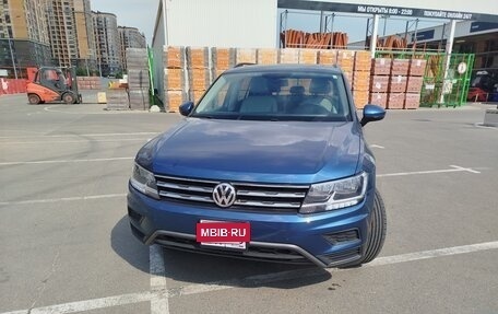 Volkswagen Tiguan II, 2019 год, 2 700 000 рублей, 14 фотография