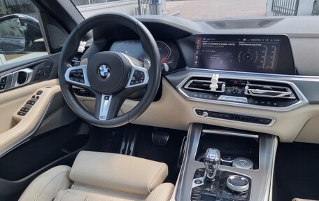BMW X5, 2019 год, 7 500 000 рублей, 11 фотография