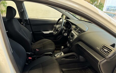 KIA Rio III рестайлинг, 2013 год, 975 000 рублей, 9 фотография
