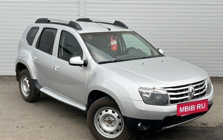 Renault Duster I рестайлинг, 2012 год, 778 000 рублей, 3 фотография