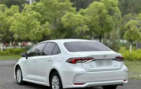 Toyota Corolla, 2022 год, 1 350 000 рублей, 6 фотография