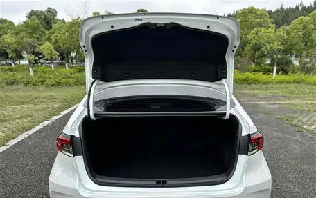 Toyota Corolla, 2022 год, 1 350 000 рублей, 12 фотография