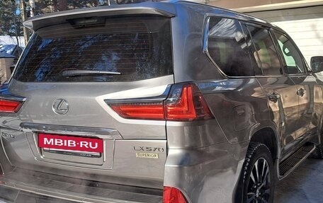 Lexus LX III, 2018 год, 9 300 000 рублей, 15 фотография