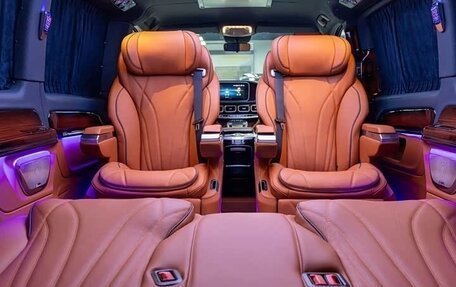Mercedes-Benz Vito, 2024 год, 6 450 000 рублей, 9 фотография