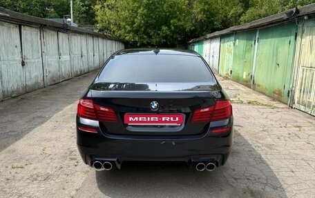 BMW 5 серия, 2015 год, 2 550 000 рублей, 6 фотография