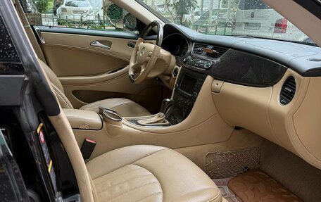 Mercedes-Benz CLS, 2007 год, 1 380 000 рублей, 8 фотография