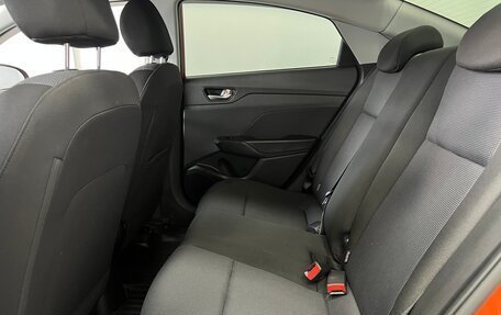 Hyundai Solaris II рестайлинг, 2021 год, 1 575 000 рублей, 5 фотография